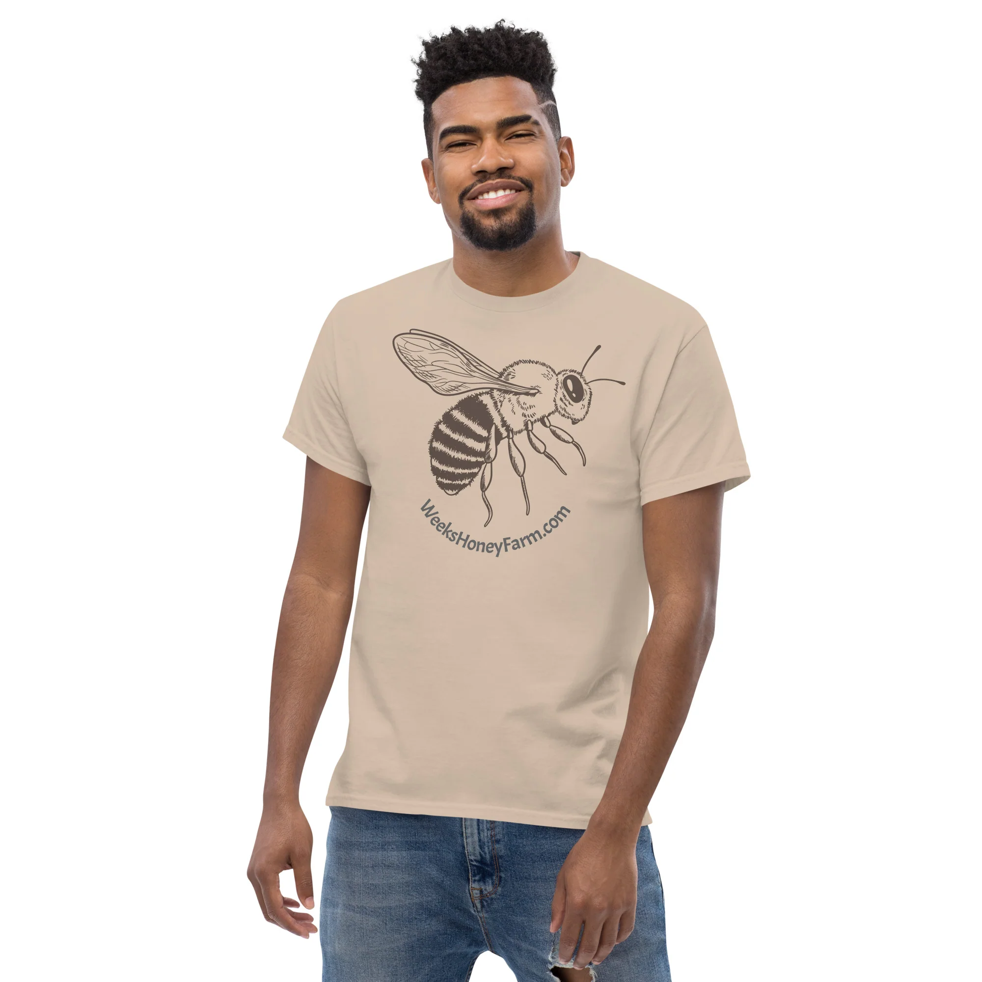 Honey Bee Men's T-shirt - Image 9