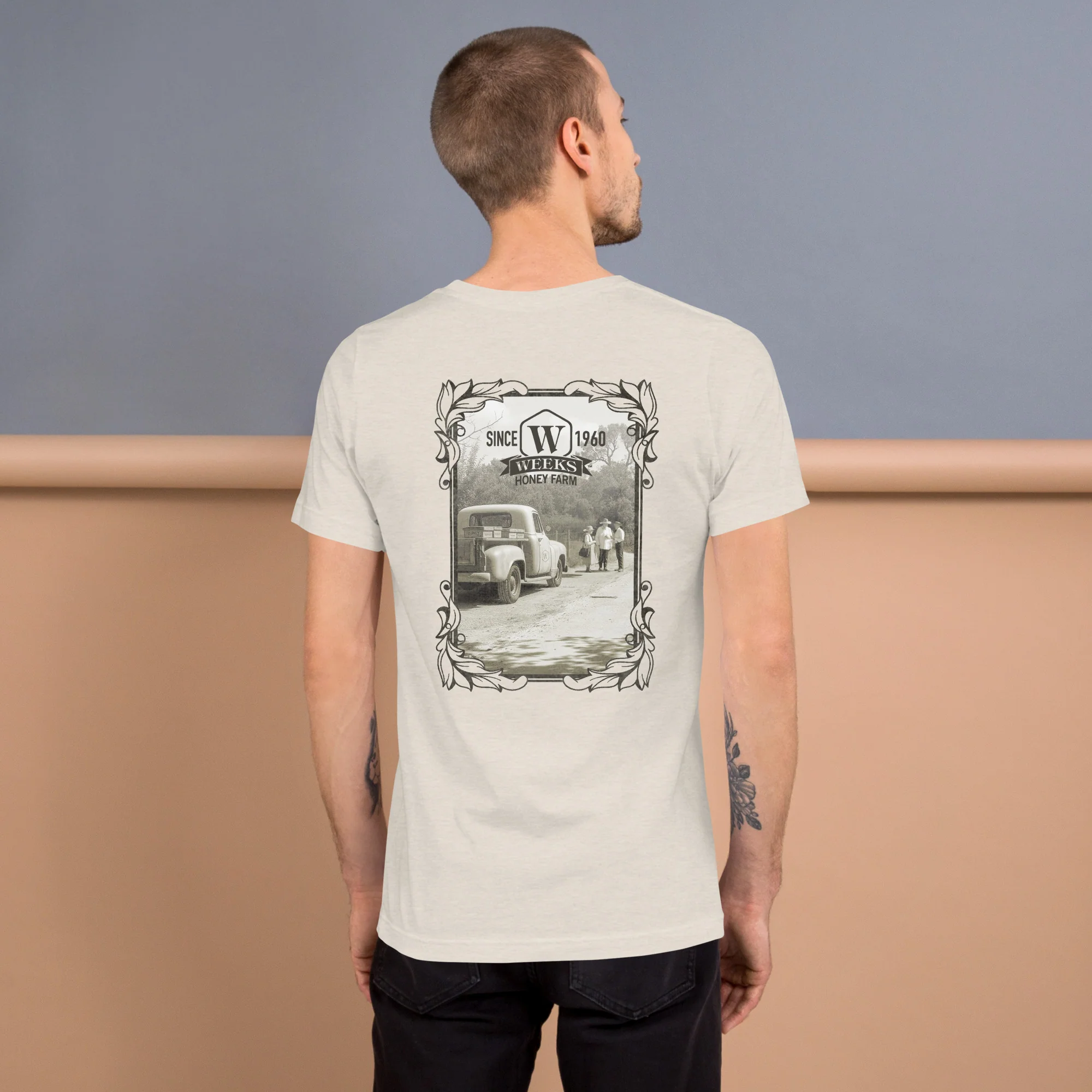 Talking Honey, 1960 Soft Fit Unisex T-shirt - Image 23